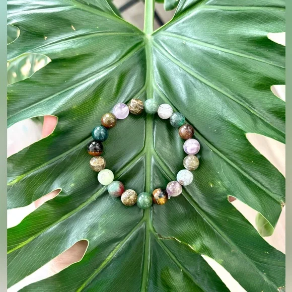 Protection - Grounding - Spiritual insight - Picture 1 of 3